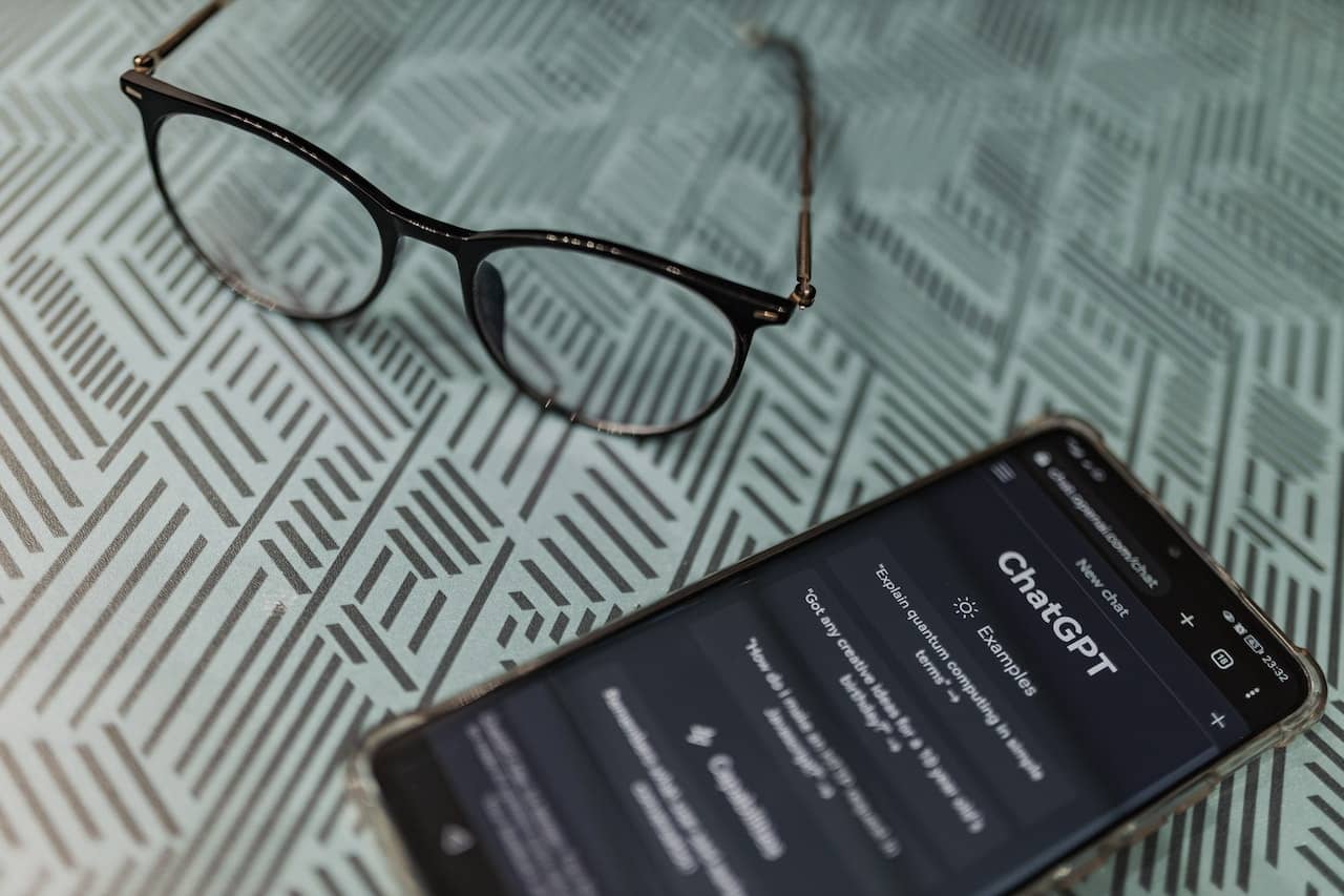 ChatGPT: La Rivoluzione della Comunicazione con l’Intelligenza Artificiale